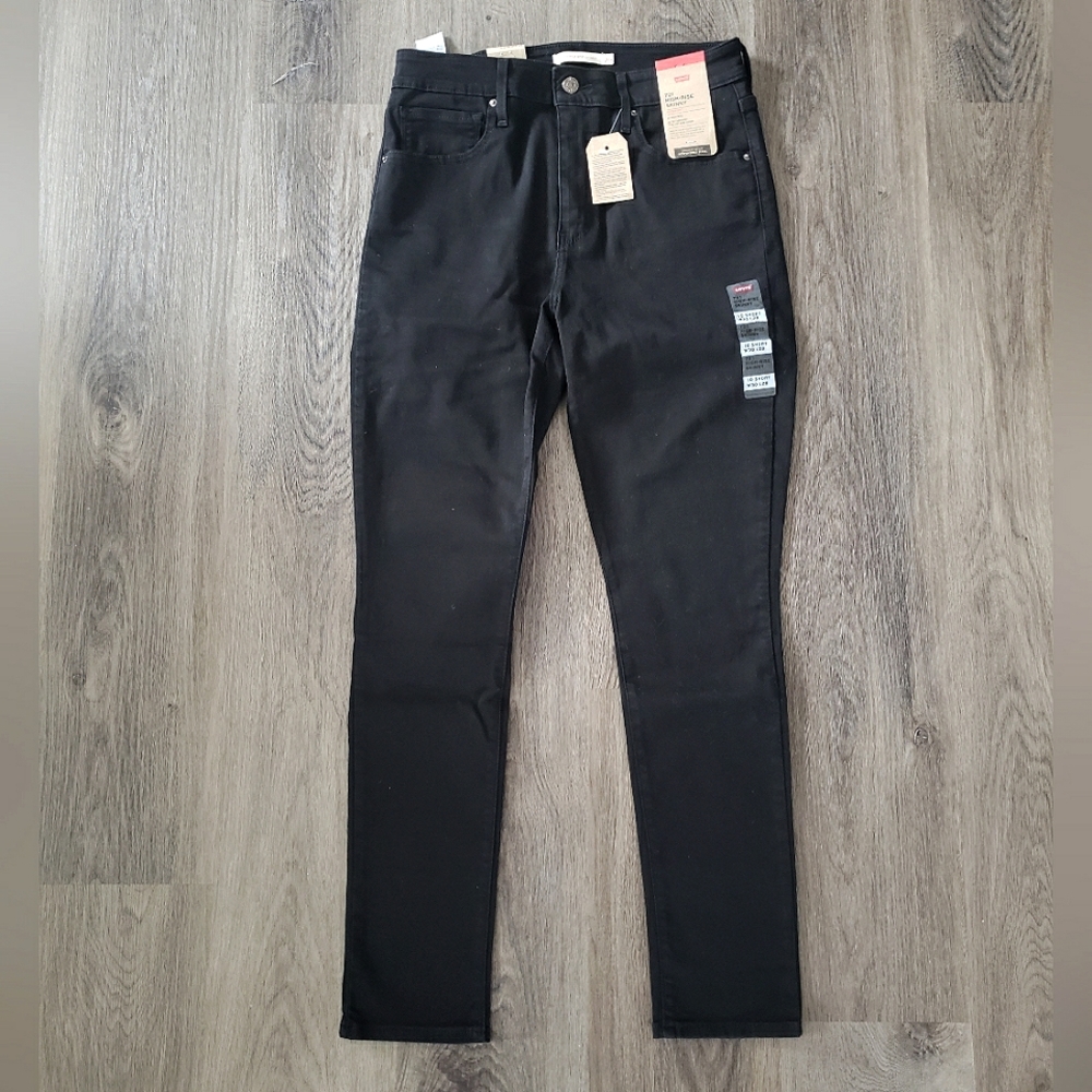 Levi's 721 High Rise Black Skinny Jeans